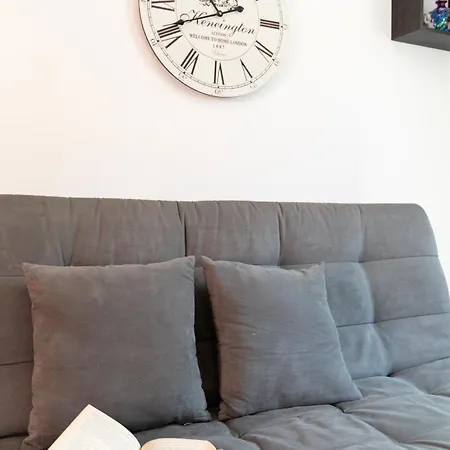 Zaira Free Wi-fi 5 Minuti Dal Liscia