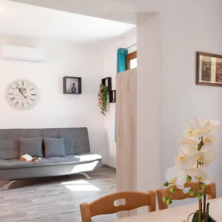 بيت للعطل Zaira Free Wi-fi 5 Minuti Dal Liscia *